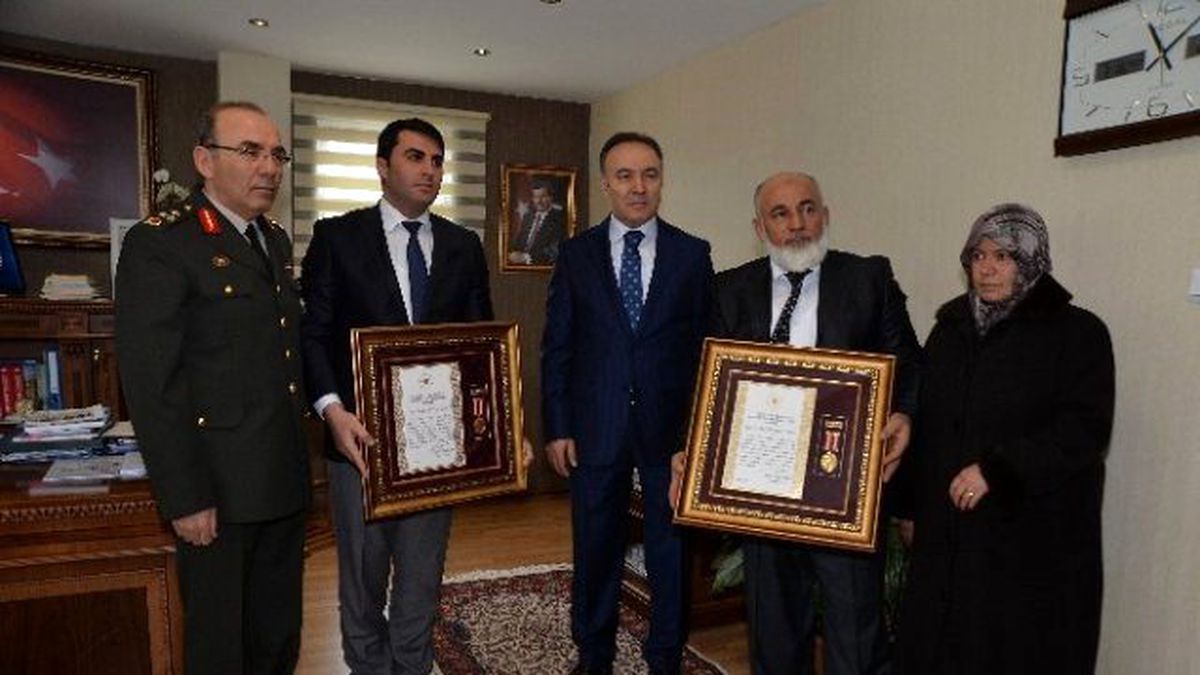 Erzurumlu Gazilere Devlet Övünç Madalyası Verildi