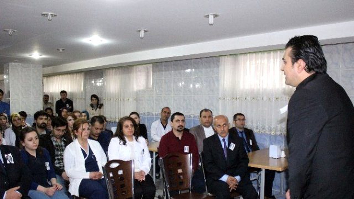 Hayatına Son Veren Uzman Doktor İçin Anma Töreni