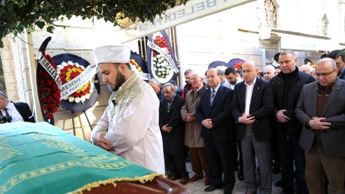 Hüseyin Dokuzlu Son Yolculuğuna Uğurlandı