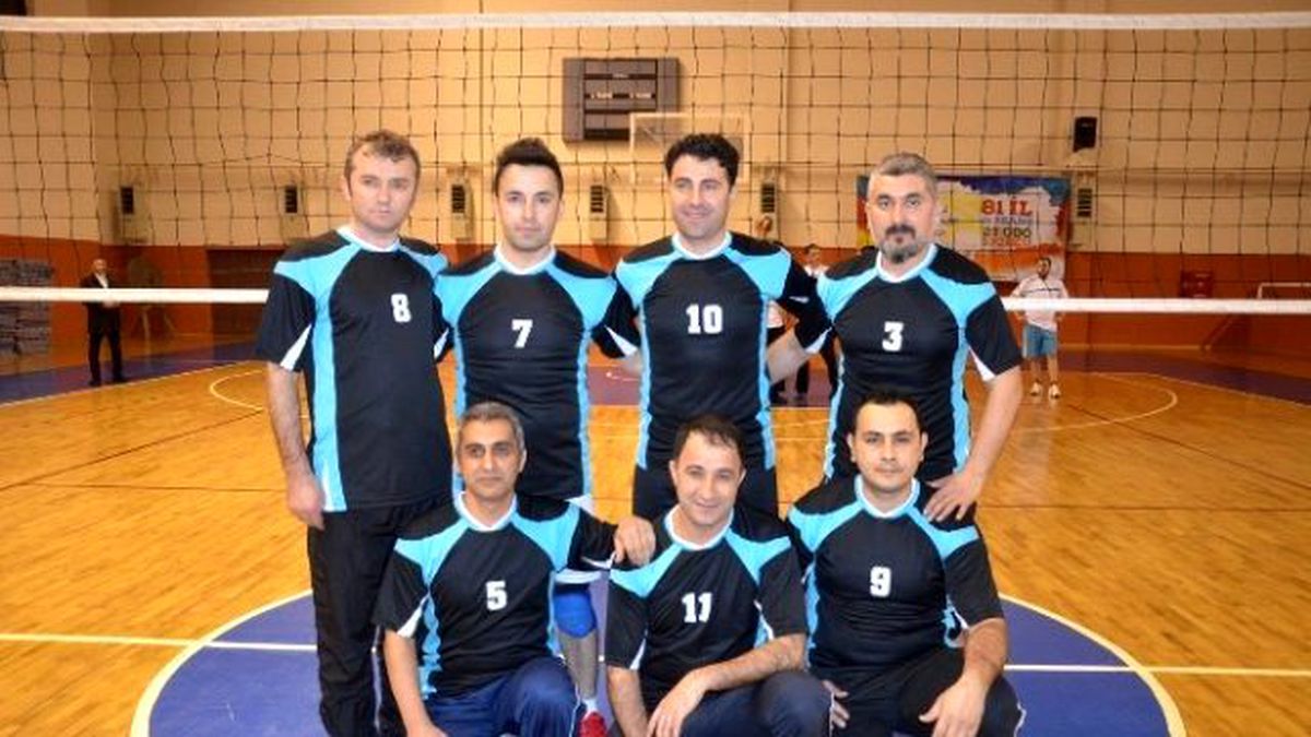 Kaymakamlık Voleybol Turnuvası Başladı