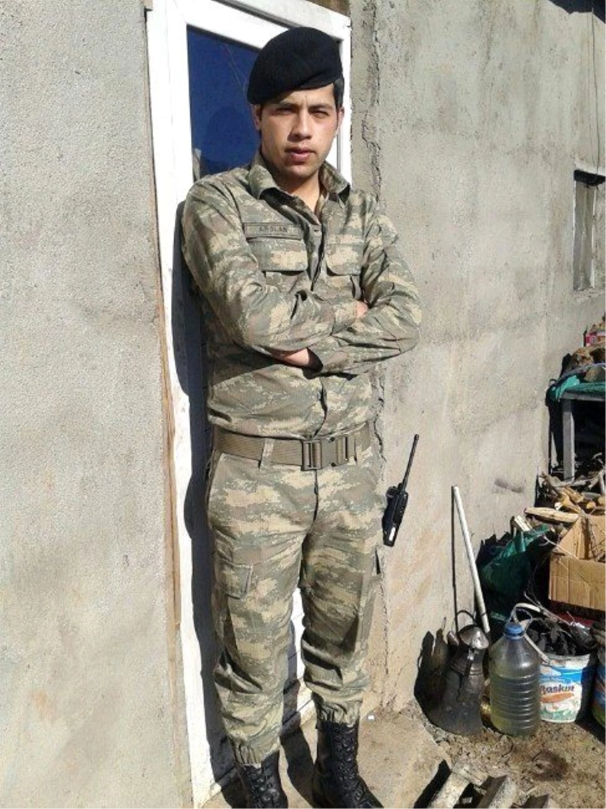 Kendini Vuran Askerin Çanakkale\'deki Baba Ocağına Ateş Düştü