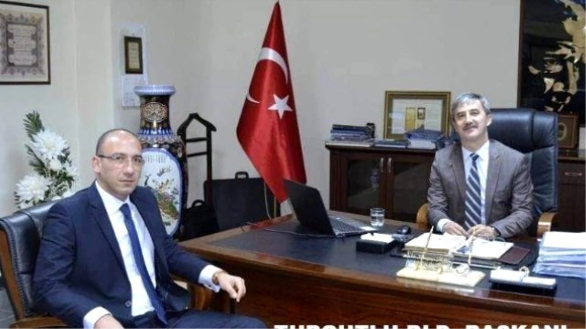 MHP\'li Özbayram\'dan Başkan Turgay Şirin\'e Ziyaret