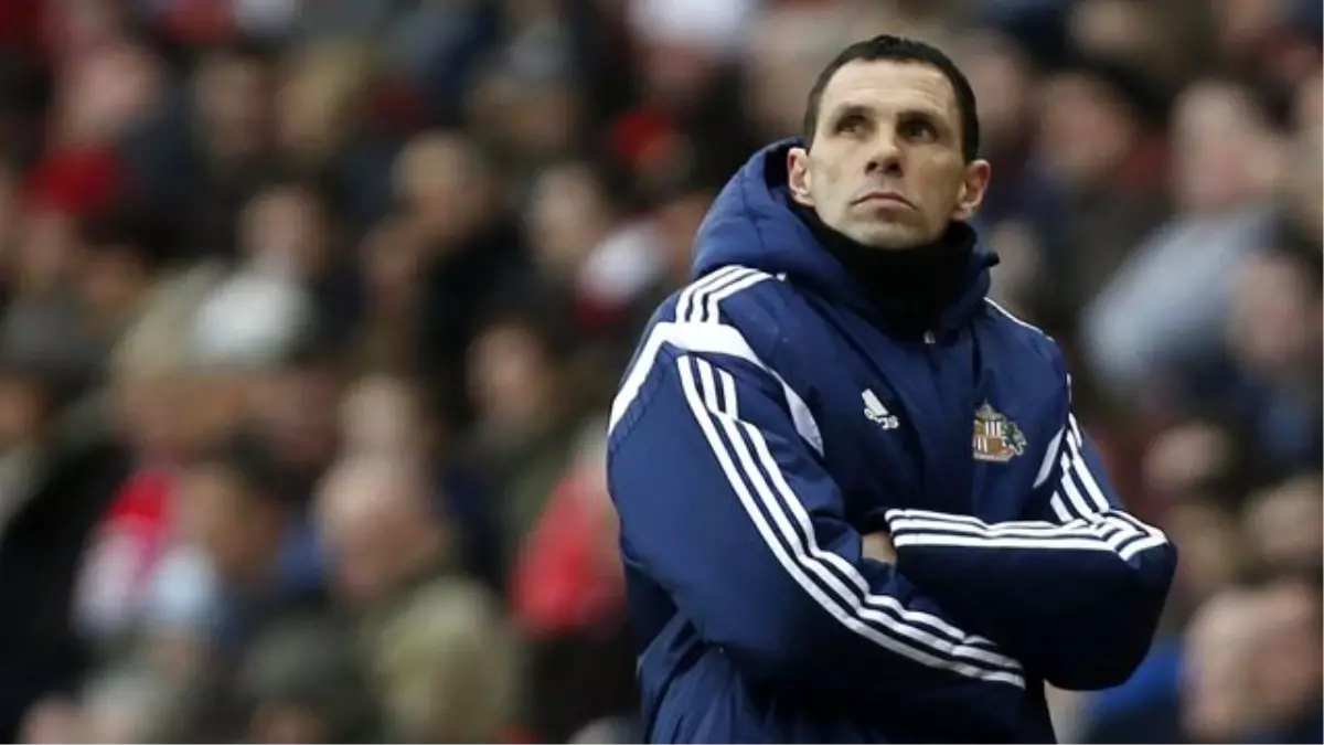 Sunderland, Poyet\'nin Görevine Son Verdi