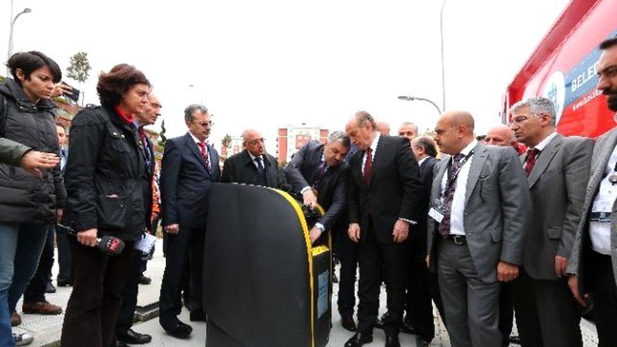 Türkiye\'deki Büyükşehir Belediye Başkanları İstanbul\'da Buluştu
