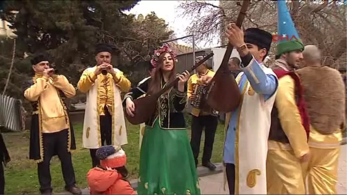 Azerbaycan?da Nevruz Kutlamaları Başladı