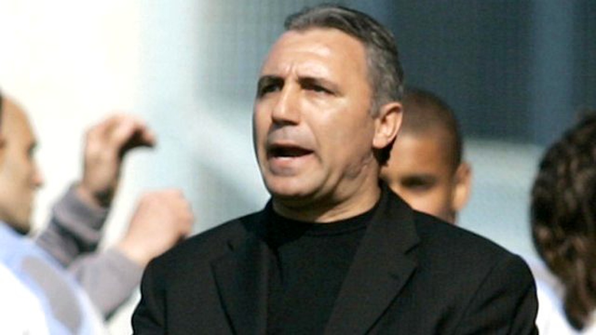 Barcelona\'nın Eski Futbolcusu Hristo Stoichkov, Ronaldo\'nun Ancak Messi ile Kıyaslanacağını Söyledi
