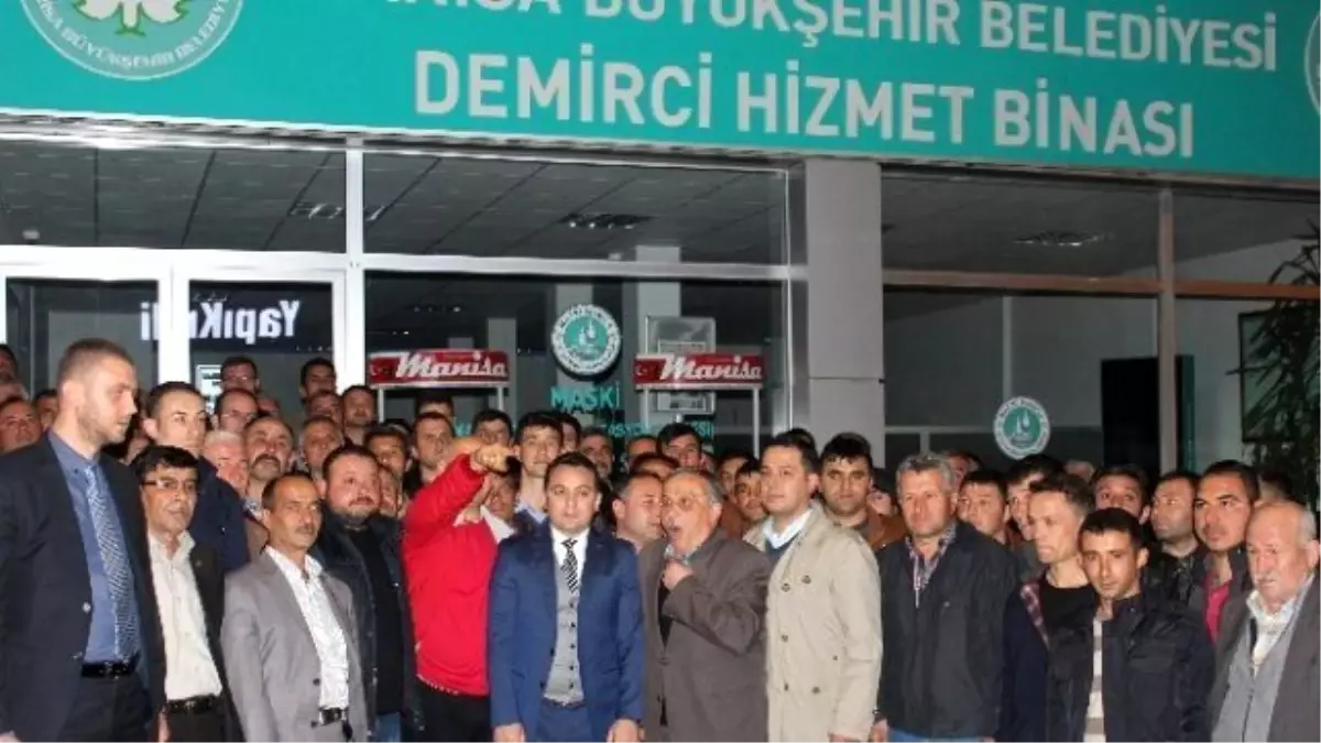 Eryılmaz: \'Manisa MHP ile Gülmeye Devam Edecek\'