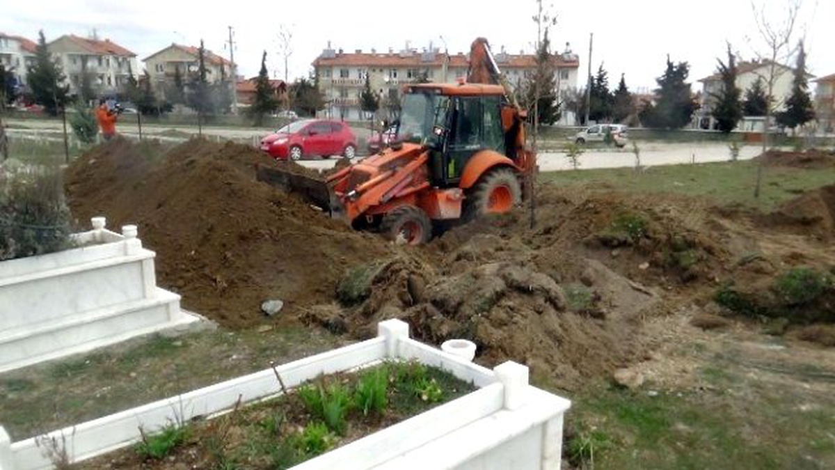 Isparta\'da "Yok Artık" Dedirten Mezarlık Davası