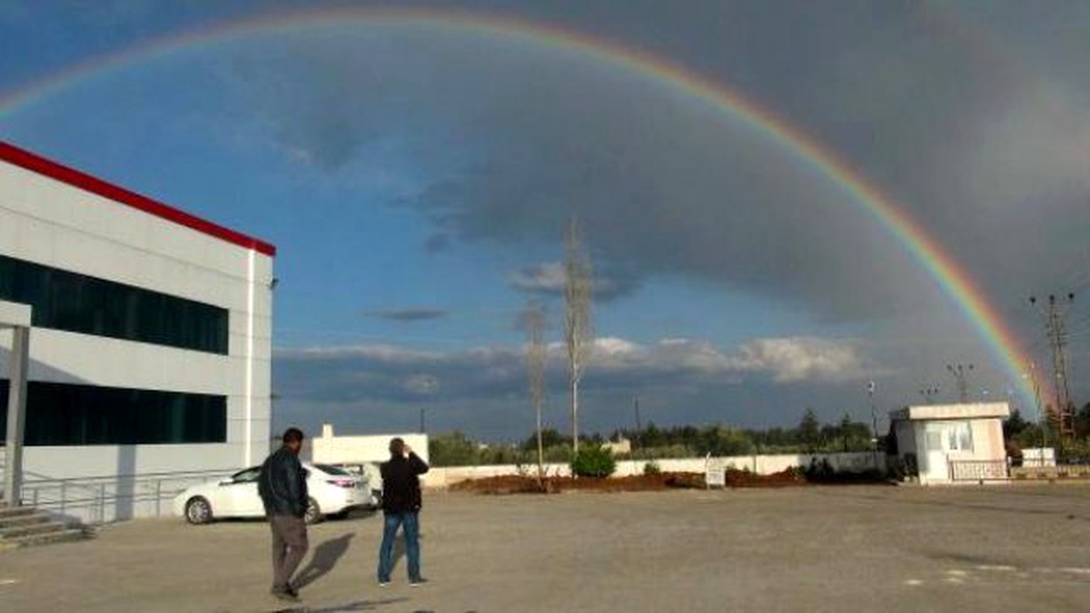 Kilis\'te Yağmur Sonrası Gökkuşağı