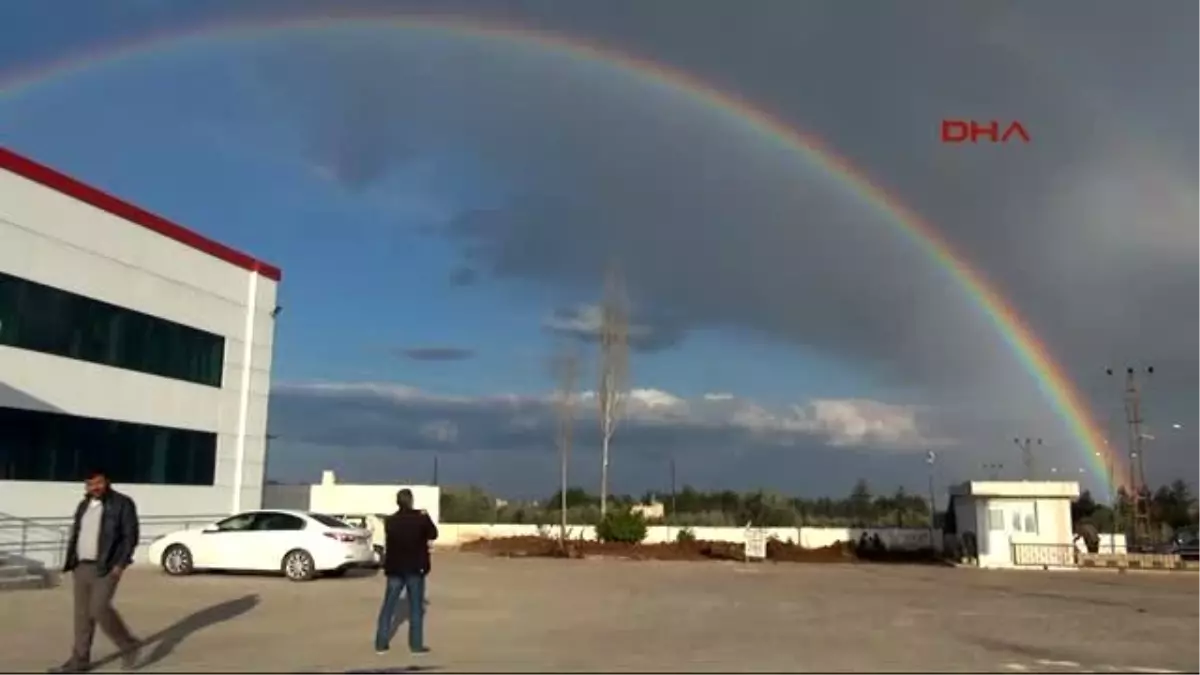 Kilis\'te Yağmur Sonrası Gökkuşağı