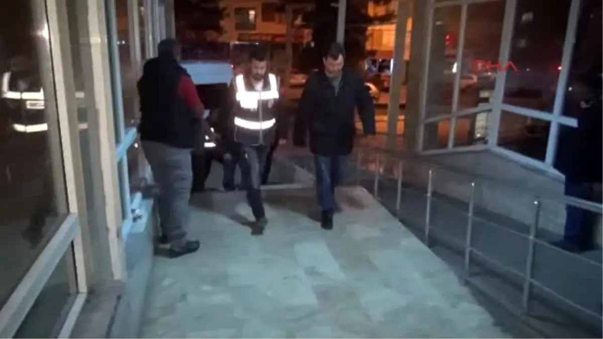 Sivas 2 Polis Tutuklandı