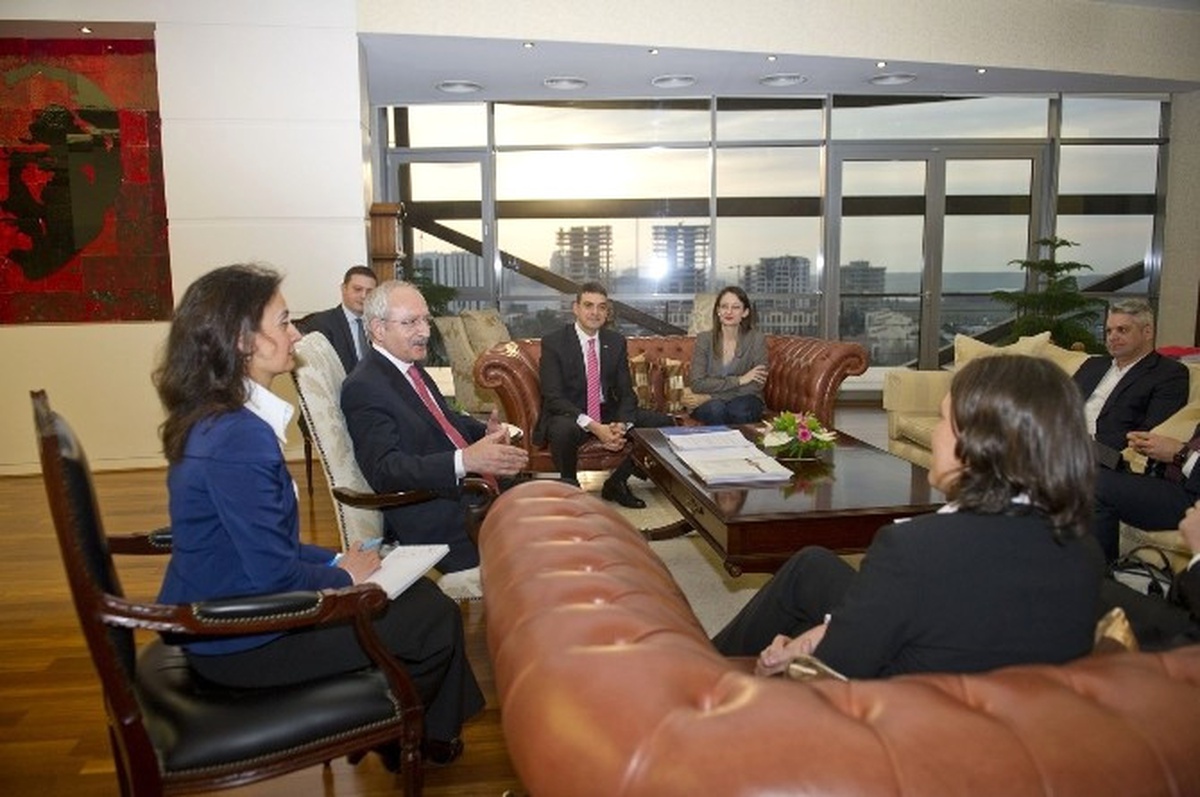 AB Raportörü Piri\'den Kılıçdaroğlu\'na Ziyaret