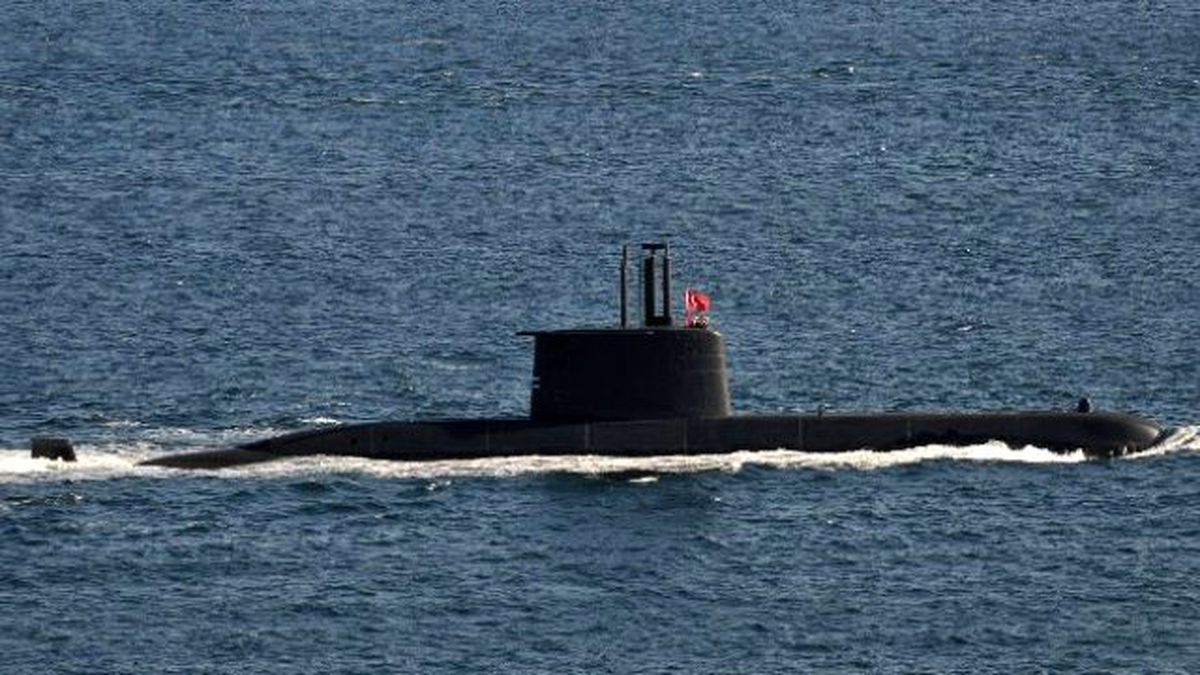 Başbakan Davutoğlu Türk Yıldızlarının Gösterisine Hayran Kaldı