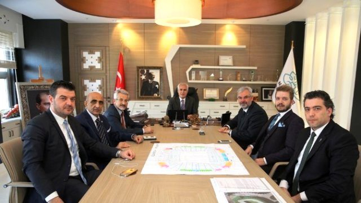 Bozbey: "Bursaspor\'a Herkes Sahip Çıkmalı"