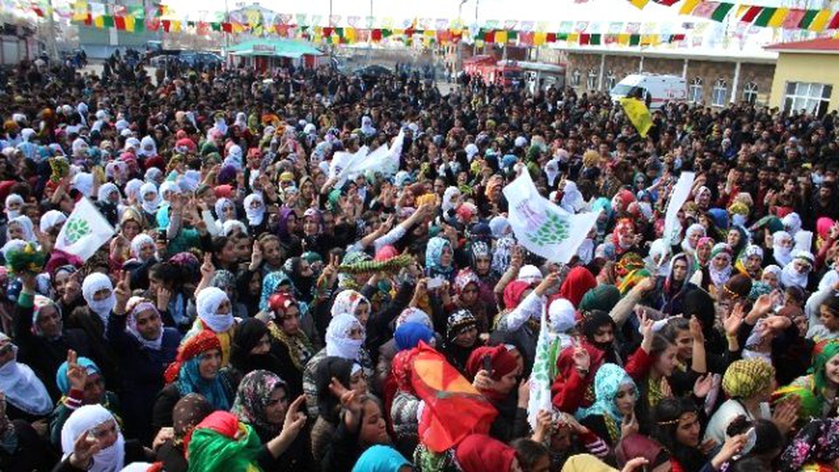 Bulanık\'ta Nevruz Kutlaması