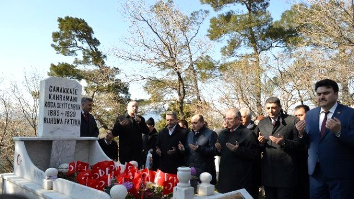 Çanakkale Kahramanı Koca Seyit Mezarı Başında Anıldı