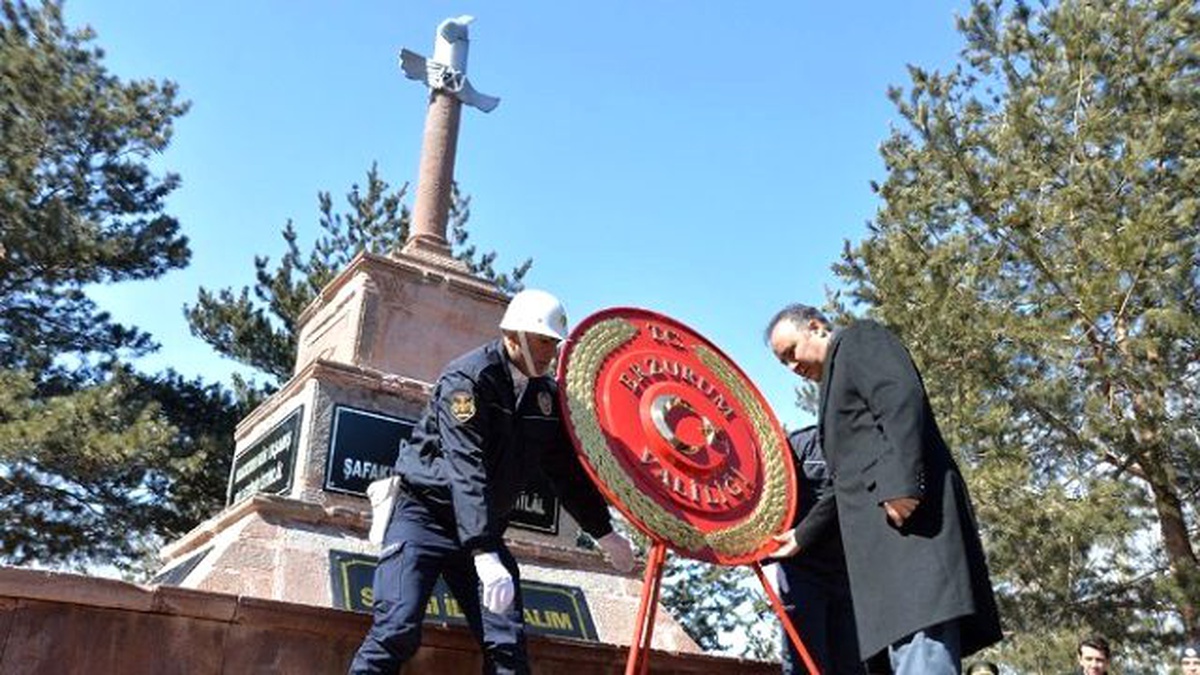 Çanakkale Zaferi\'nin 100. Yıldönümü ve Şehitler Günü Törenlerle Kutlandı