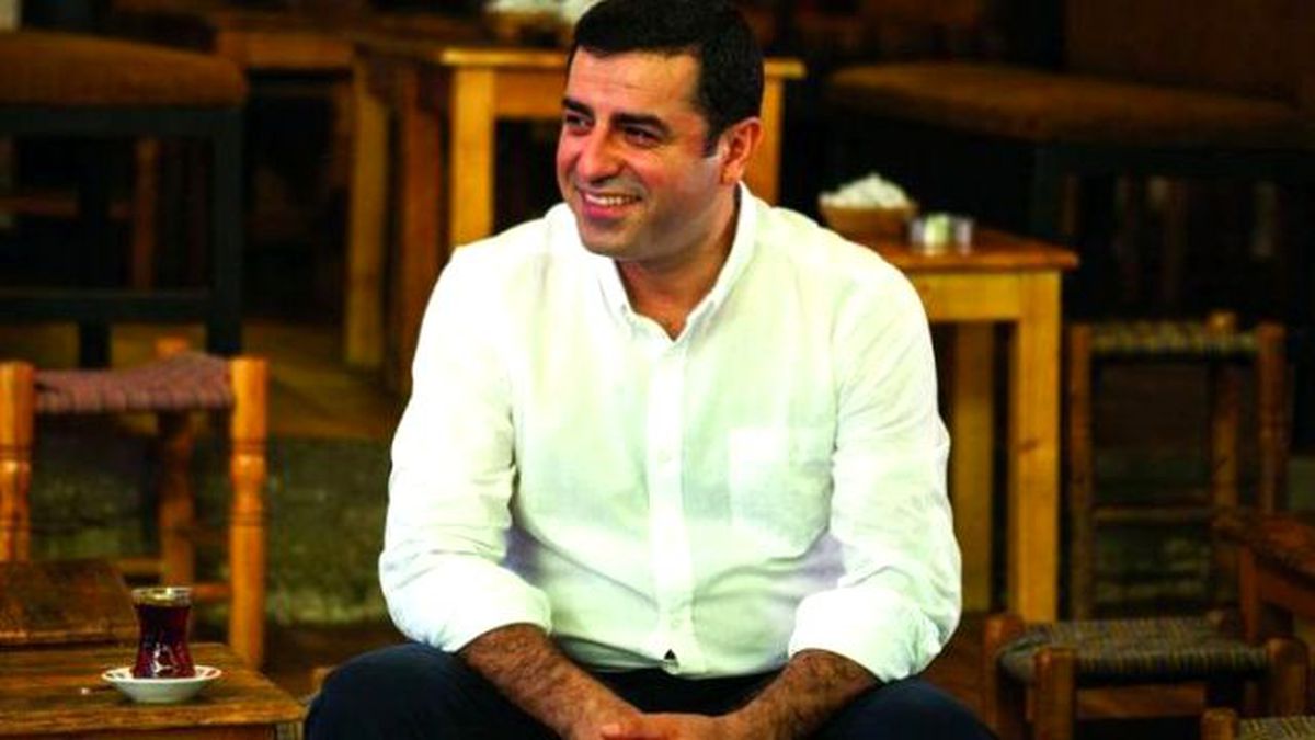 Demirtaş'tan Davutoğlu'na Yanıt: Herhalde Patronları Kızdı