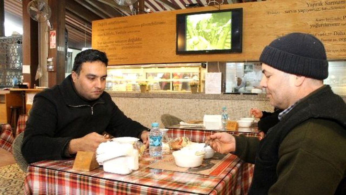 Denizli\'de Bir Restoran Bugün Sadece \'Çanakkale Menüsü\' Çıkardı
