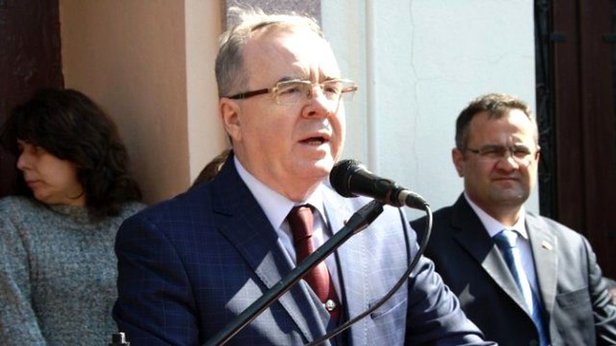 Edremit\'te Ceylan CHP\'den Aday Adaylığını Açıkladı