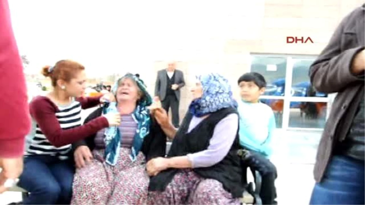 Gaziantep Anne ile 4 Yaşındaki Oğlu Boğazları Kesilerek Öldürüldü