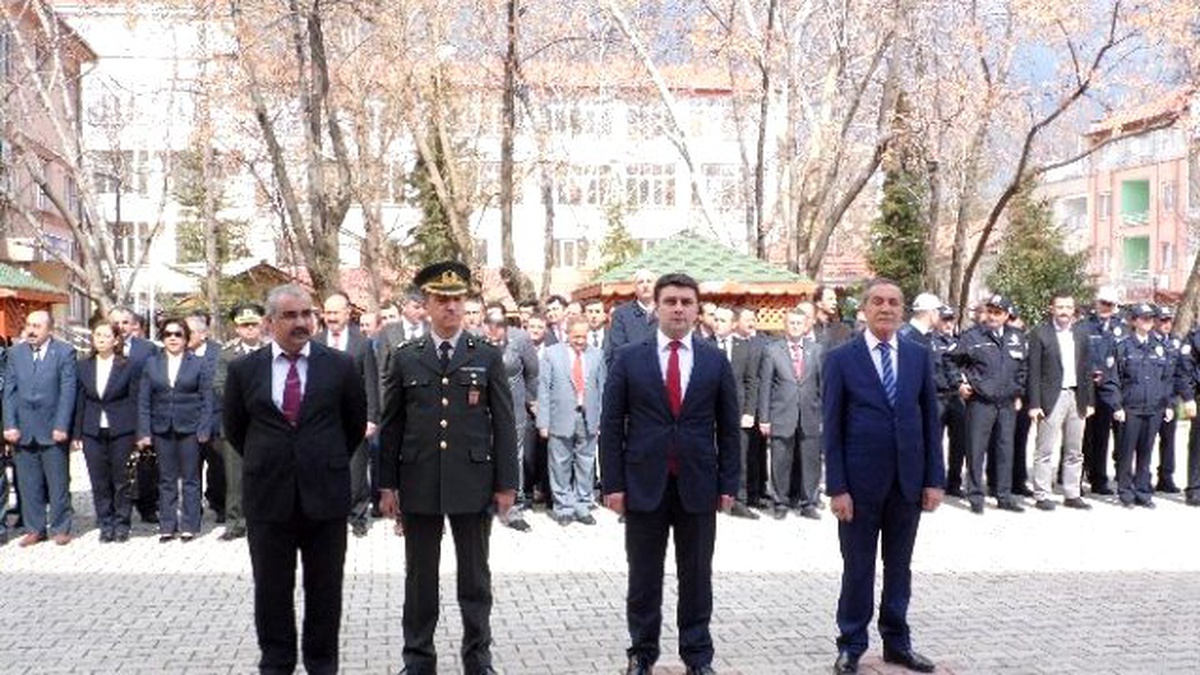 Gölbaşı\'nda 18 Mart Şehitleri Anma Günü ve Çanakkale Deniz Zaferi Kutlaması