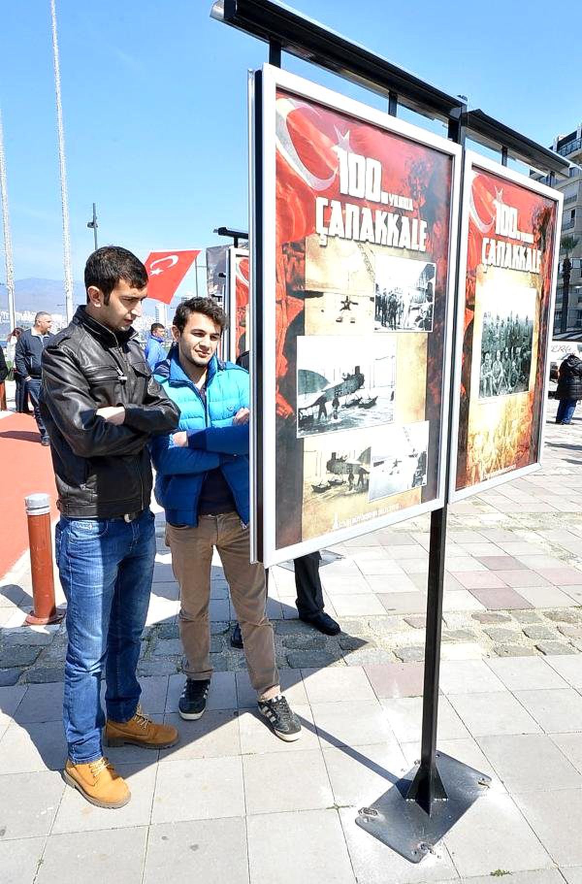 İzmir\'de 100\'üncü Yıla Özel 18 Mart Sergisi