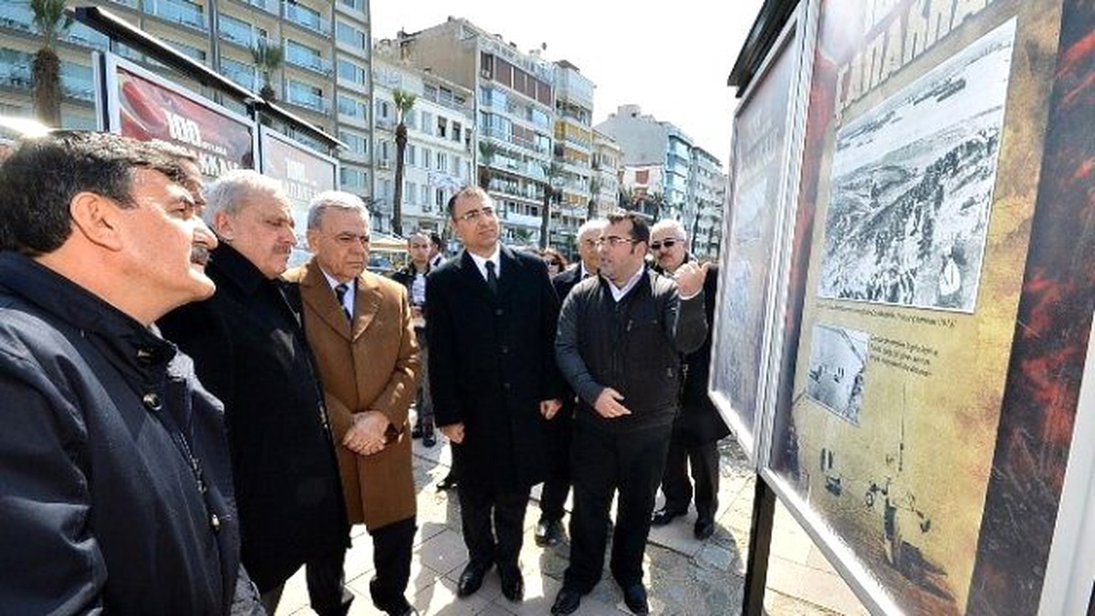 İzmir\'de Şanlı Zaferin Yüzüncü Yılına Özel Sergi