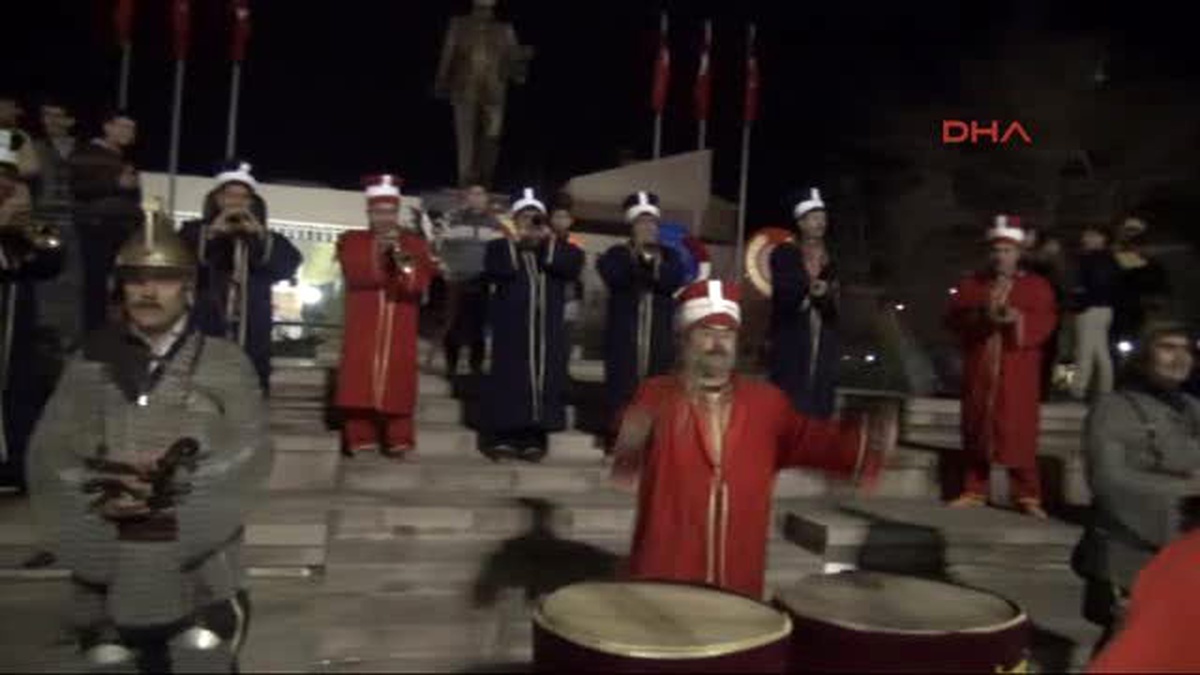 Kırıkkale\'de Saygı Yürüyüşü ve Fener Alayı