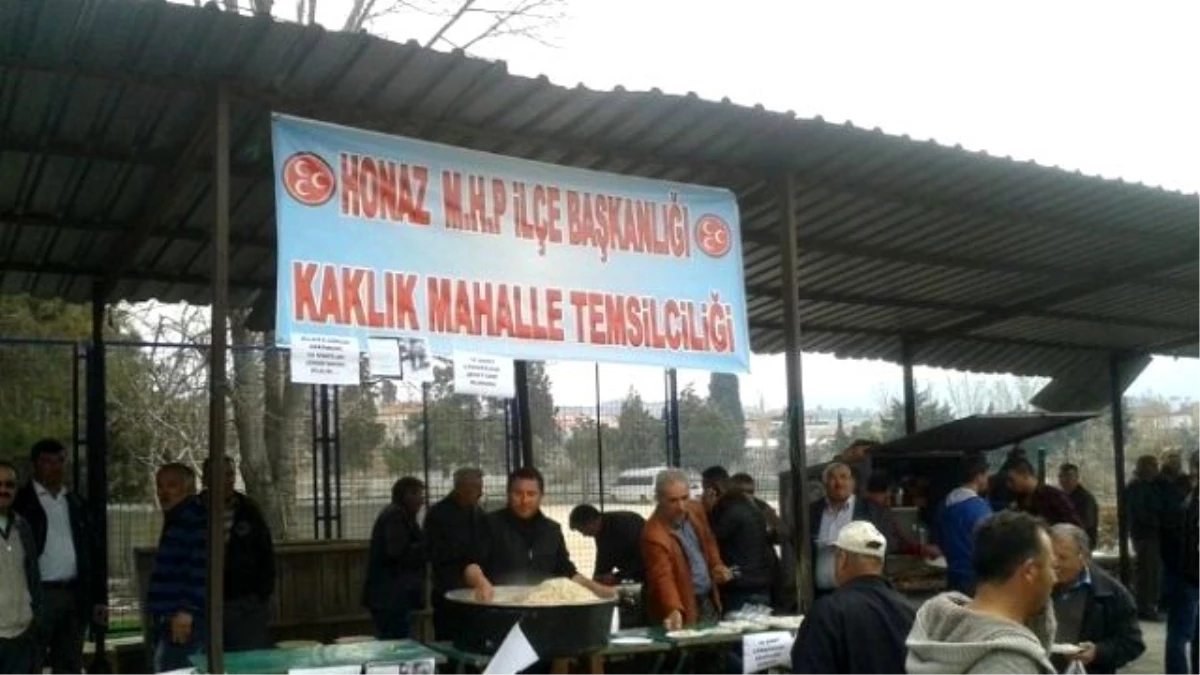 MHP\'den Çanakkale Şehitleri İçin Pilav Hayrı