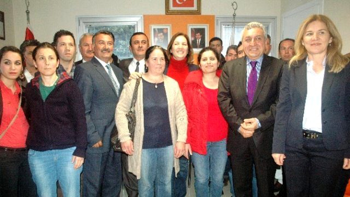 Mustafa Kıınçarslan, Bodrum AK Parti\'ye 23 Yeni Üye Kazandırdı