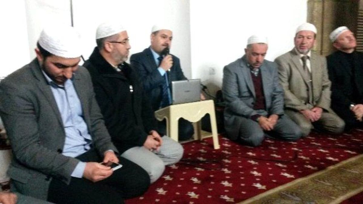 Osmaneli\'de Çanakkale Şehitleri İçin Sabah Namazı Buluşması