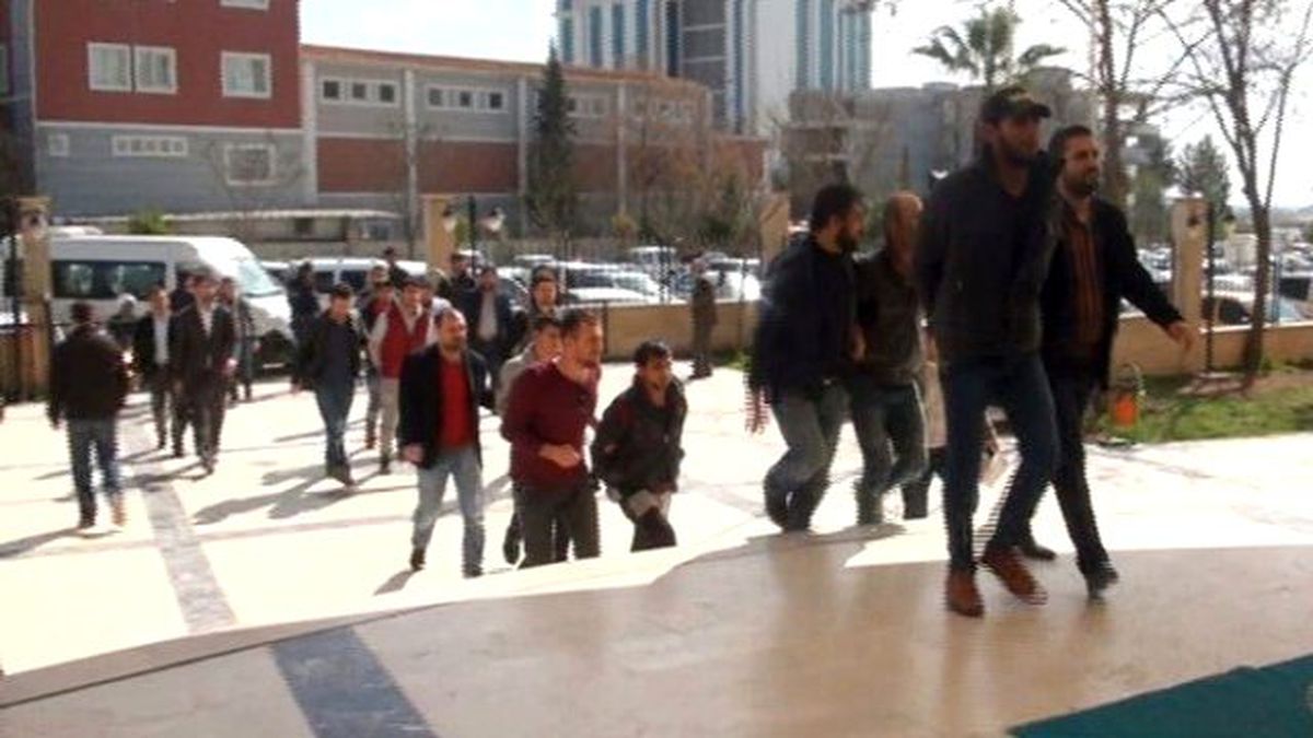 Şanlıurfa\'da Silahlı Suç Örgütü Çökertildi