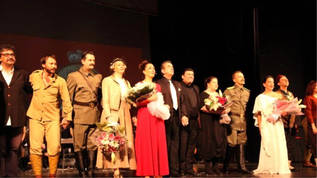 Şehir Tiyatroları "Çanakkale Zaferi"nin 100. Yıldönümünü Andı