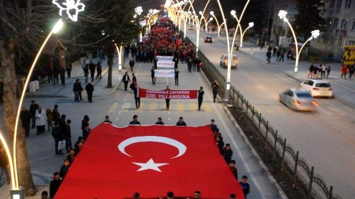 Tokat\'ta, "Seçimden Seçime Değil, Cepheden Cepheye" Yürüyüşü