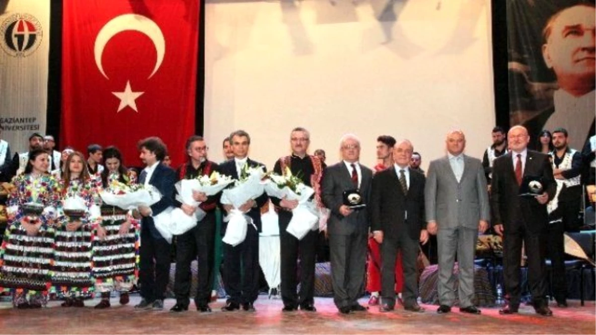 Türkülerle Çanakkale Zaferi" Konserinde Büyük Sürpriz