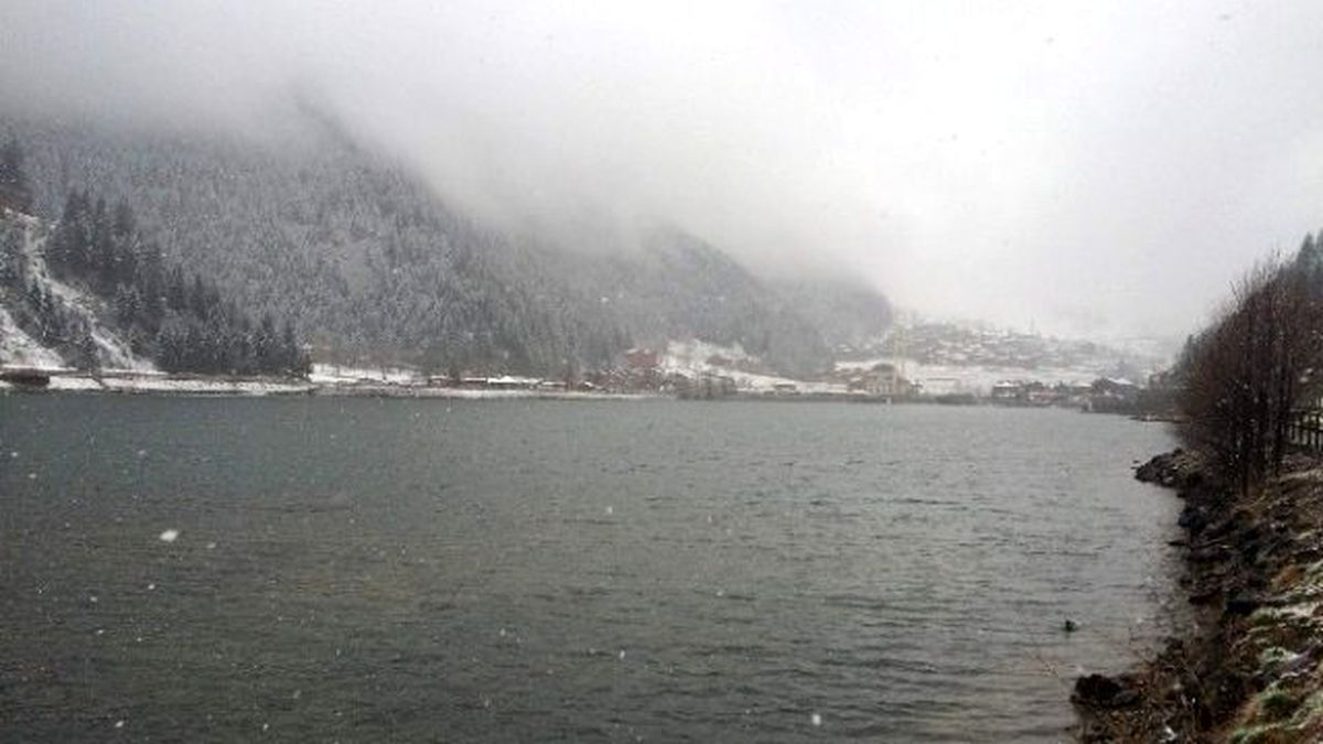 Uzungöl Beyaza Büründü