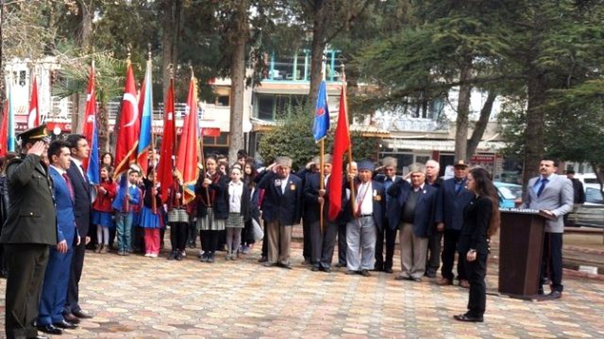 Zaferin Yüzüncü Yılı Sarıgöl\'de Kutlandı