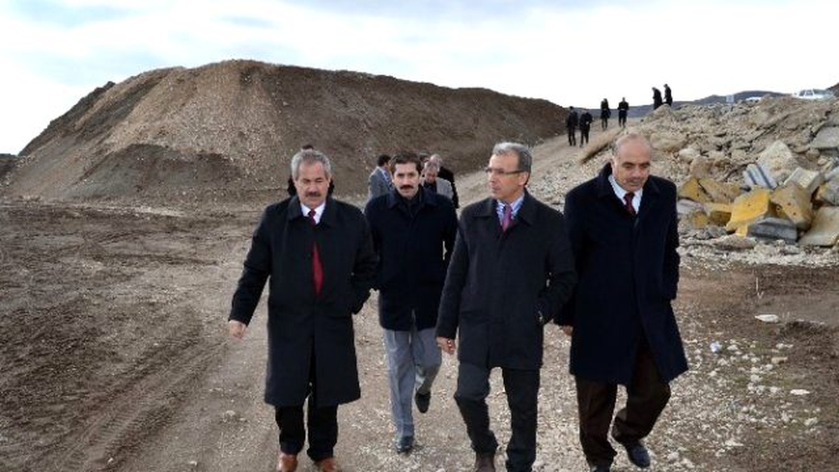 Adilcevaz Sahilleri Birer Cazibe Merkezi Olacak