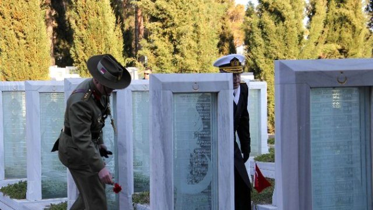 Anzak Komutandan Şehit Mehmetçiğe 100 Yıllık Selam