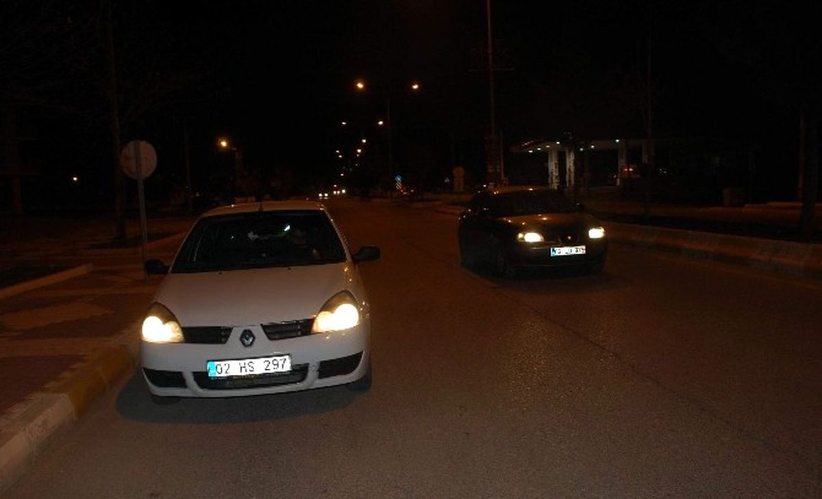 Aşırı Sürat ya Kazaya Yada Para Cezasına Neden Oluyor