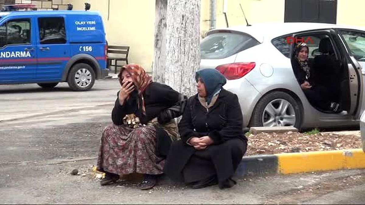 17 Yaşındaki Liseli, Sınıf Arkadaşını 17 Bıçak Darbesiyle Öldürdü (3)