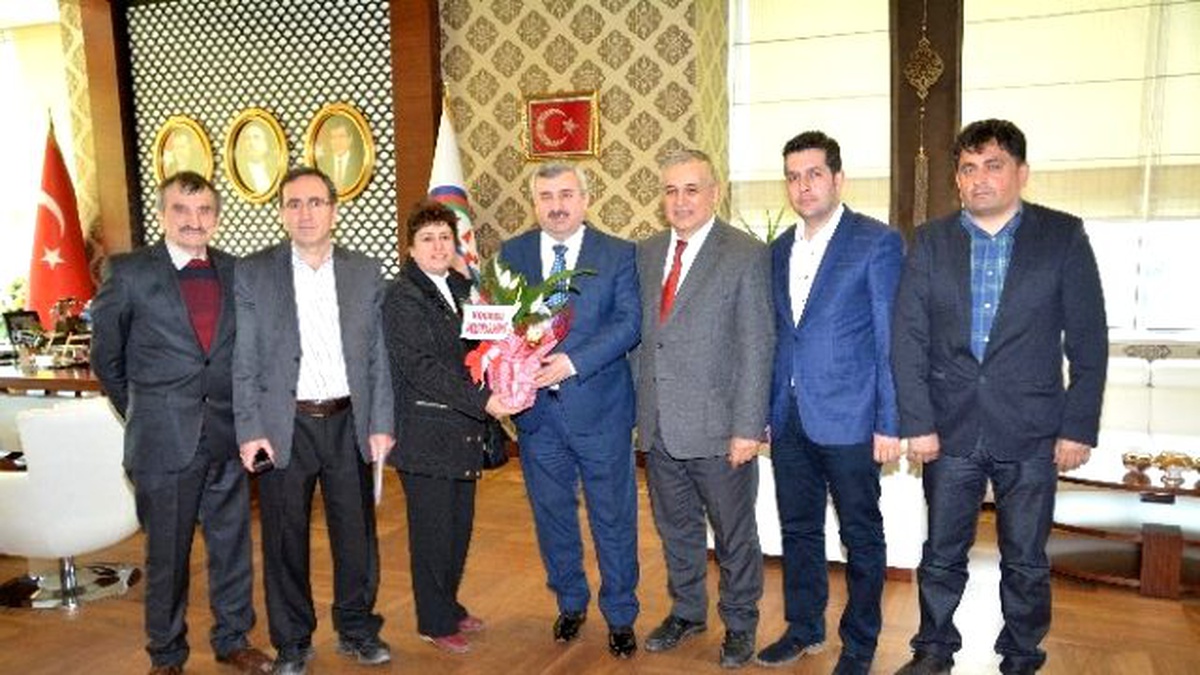 Başkan Baran Sivaslıları Makamında Ağırladı
