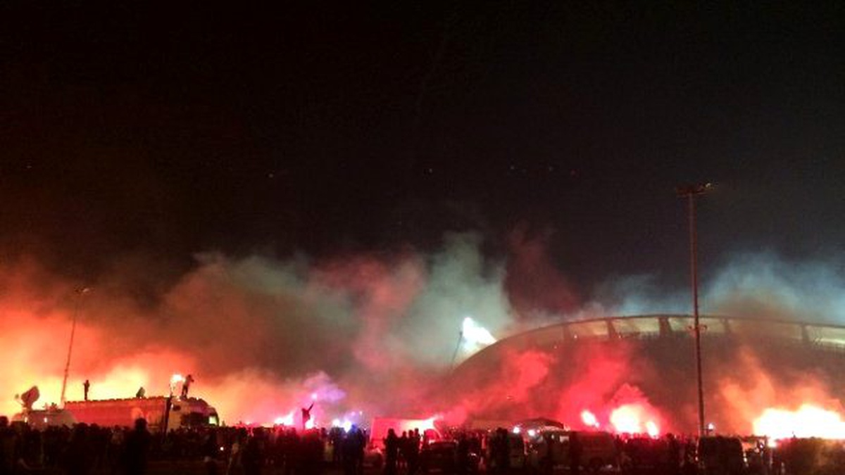 Beşiktaşlı Taraftarlardan 112. Yıldönümü Kutlaması
