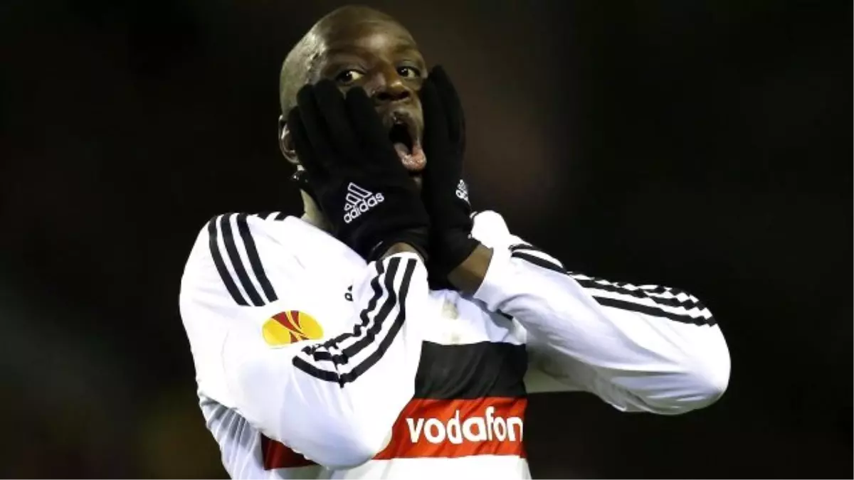 Demba Ba Yerde Kaldı, Beşiktaşlılar Çıldırdı