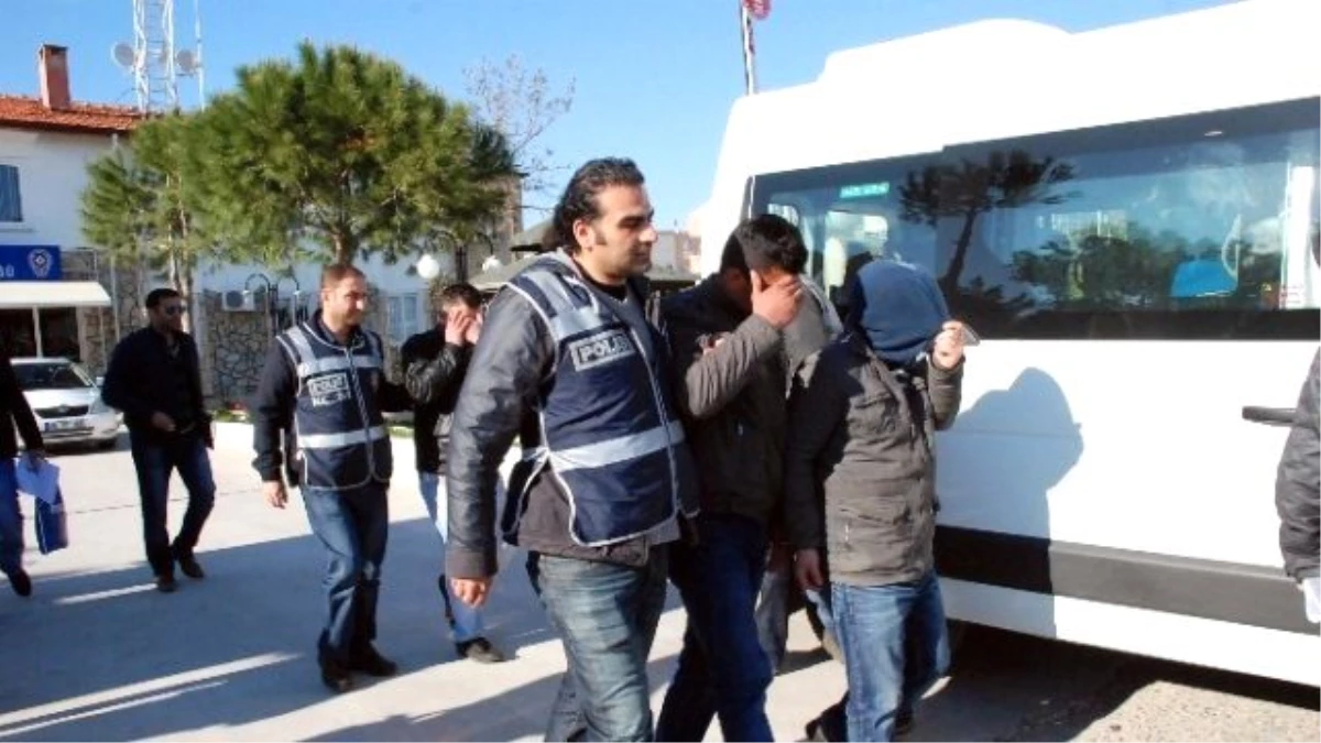 Didim\'de Hırsızlık ve İnsan Kaçakçılığı Operasyonu: 7 Tutuklama