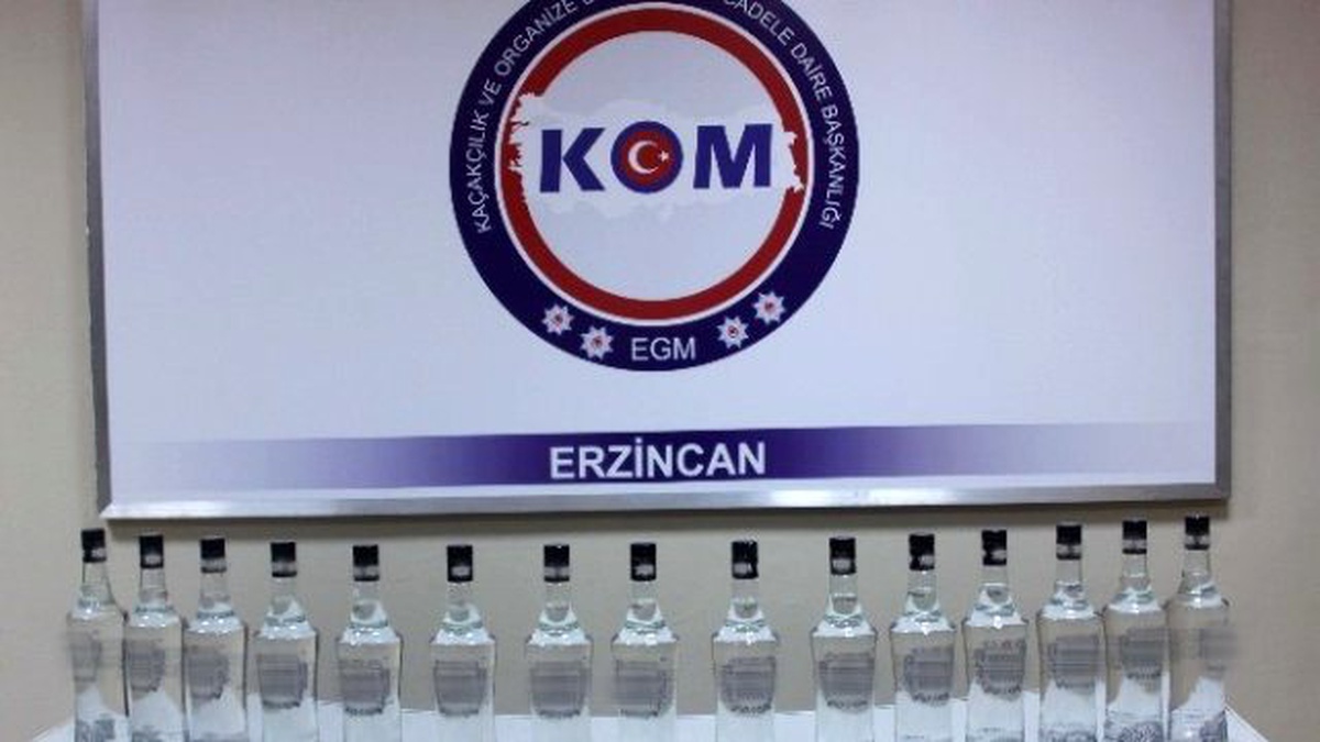 Erzincan\'da 18 Şişe Kaçak İçki Ele Geçirildi