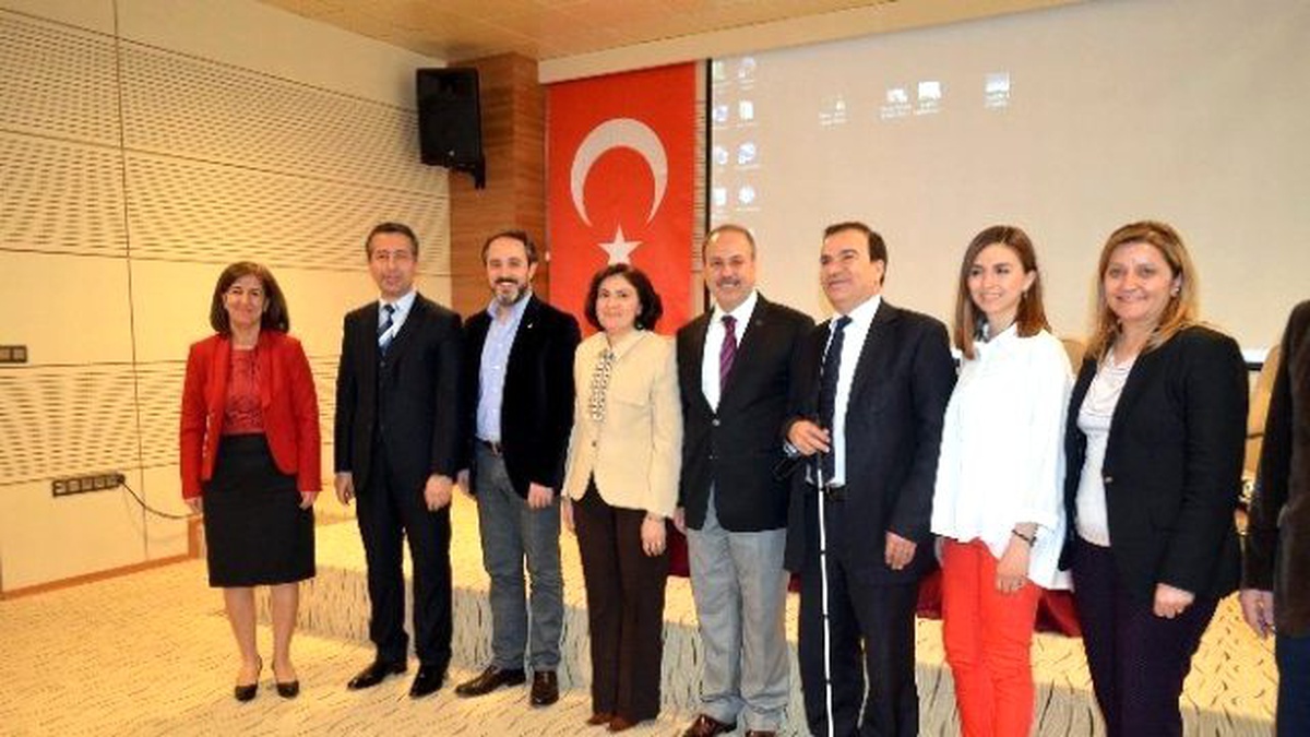 Gaziantep Aile ve Sosyal Politikalar İl Müdürlüğünden "Yaşlılar Haftası" Paneli