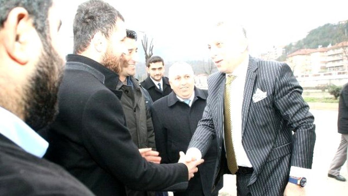 İstanbul Milletvekili Metin Külünk Devrek\'i Ziyaret Etti