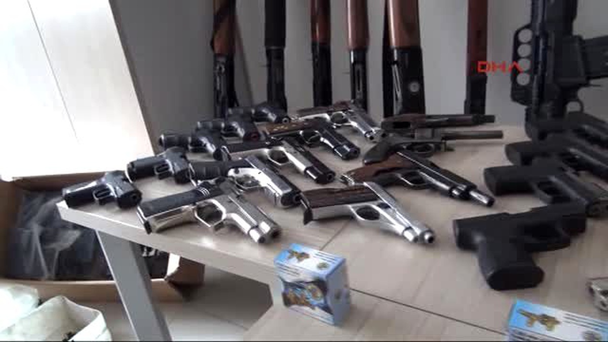 Konya Av Bayisinde Yaptıkları Tabancayı, Oto Yıkamada Satmışlar